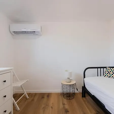 Apartment Le Vele Di Sant'elena - Attico Genoa